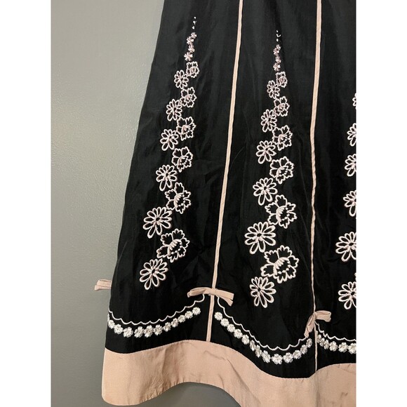 Odille Skirt Womens 10 Black Pink Embroidered Floral A-Line Knee Length Bow Trim - Picture 2 of 4